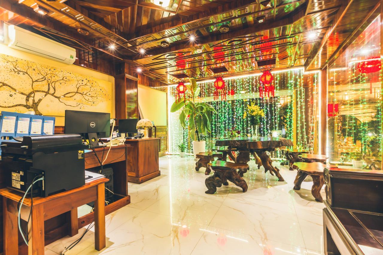 Khách sạn San San 3*