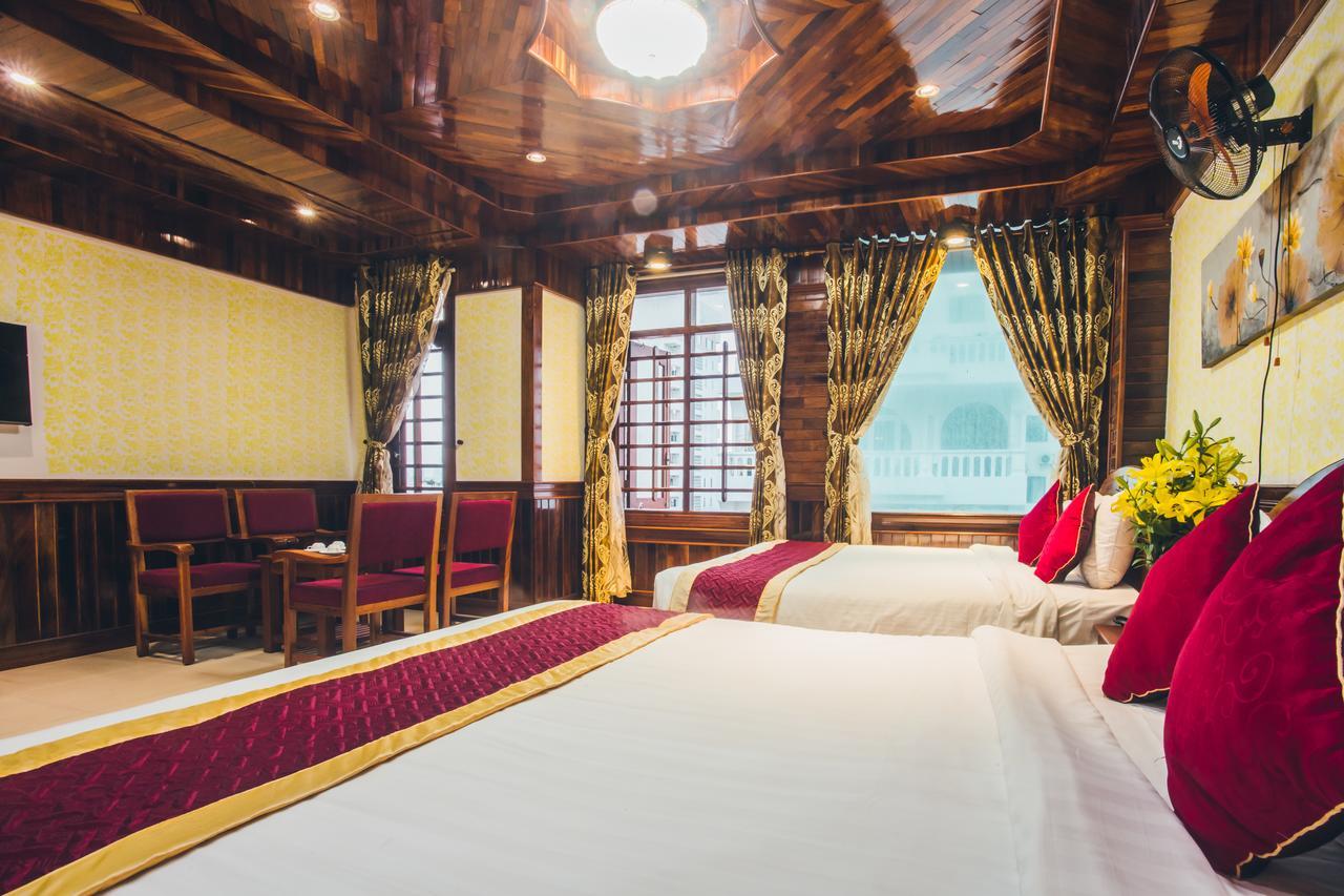 San San Khách sạn
